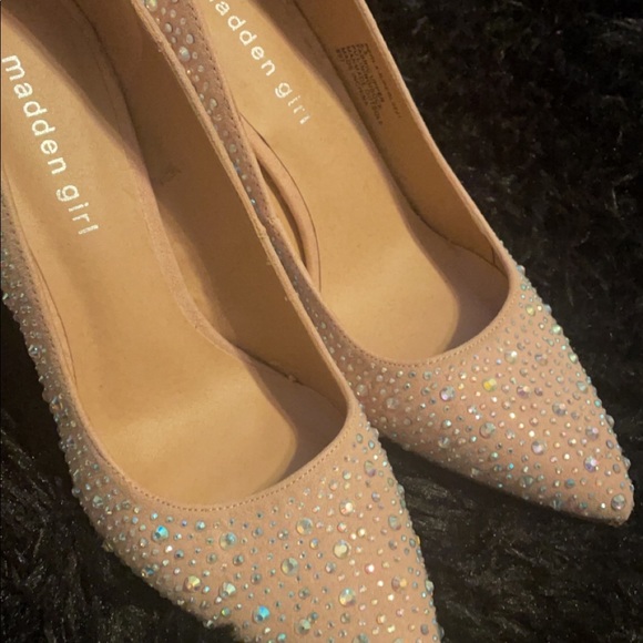 Steve Madden plush heels! - Picture 2 of 5